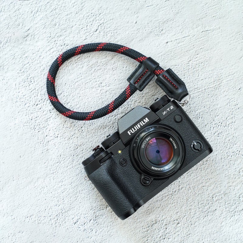 CWS Rope Camera Wrist Strap Black/Red