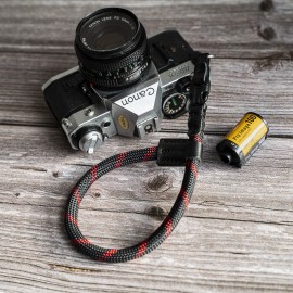 FCWS Handmade Quick Release Buckle Black Red Rope Camera wrist strap