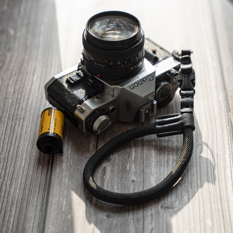 FCWS Handmade Quick Release Buckle Black Rope Camera wrist strap