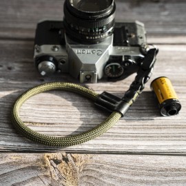 FCWS Handmade Quick Release Buckle Army Green Rope Camera wrist strap
